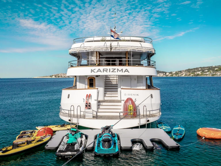 Bootverhuur  Motoryacht Karizma in Split via SamBoat