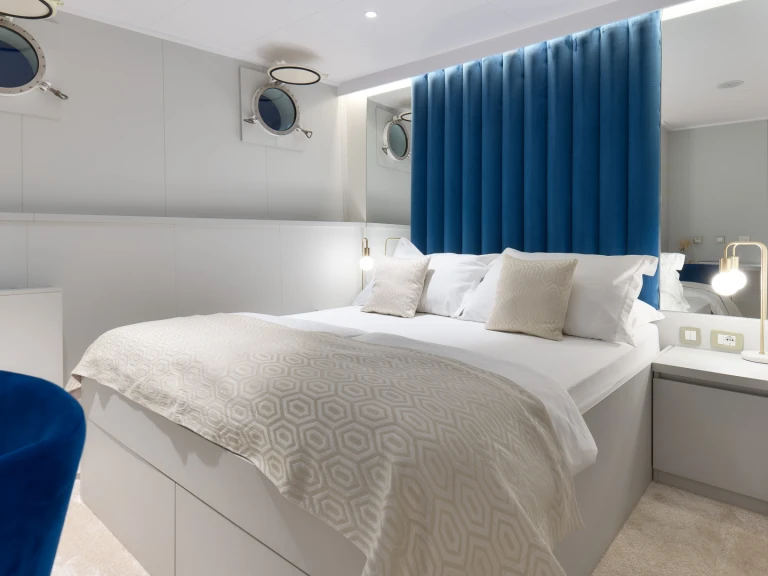 Bootverhuur Split goedkoop Motoryacht Belleza