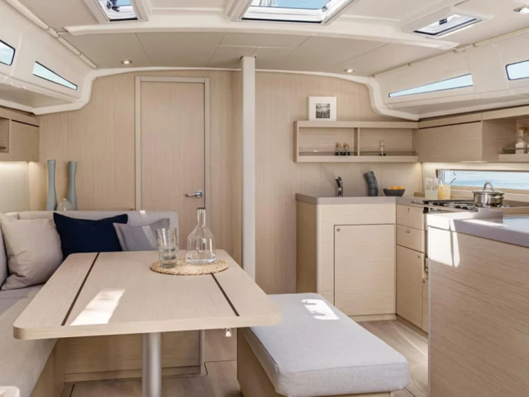 Verhuur Zeilboot in Road Town - Bénéteau Oceanis 41.1