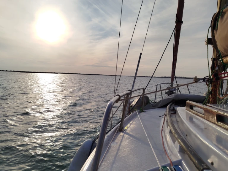 Verhuur Zeilboot in Port-Saint-Louis-du-Rhône - Edel Edel 4