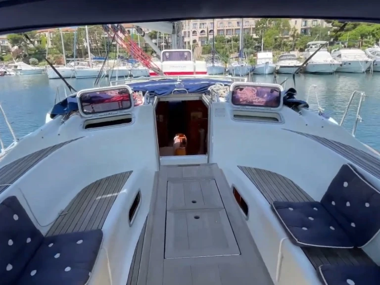Verhuur Zeilboot Bavaria met vaarbewijs