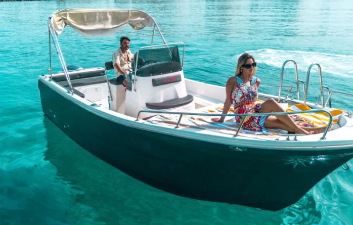 Verhuur Motorboot Lever met vaarbewijs
