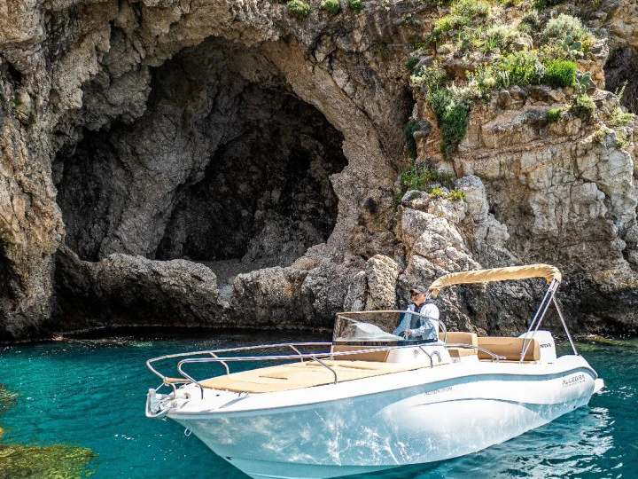 Allegra Boats 21 Sun te huur van particulier of professional in Giardini-Naxos