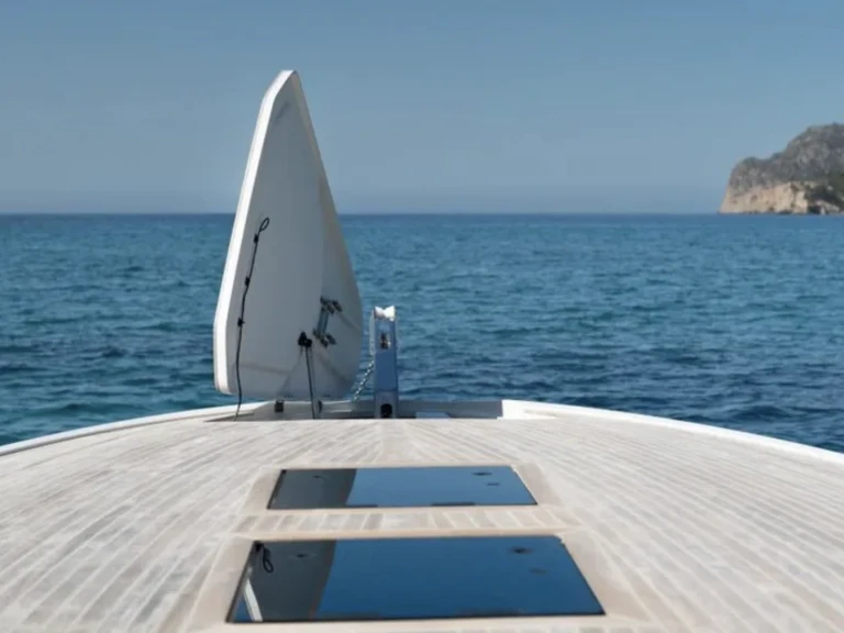 Bootverhuur Santa Eulària des Riu goedkoop Ghost