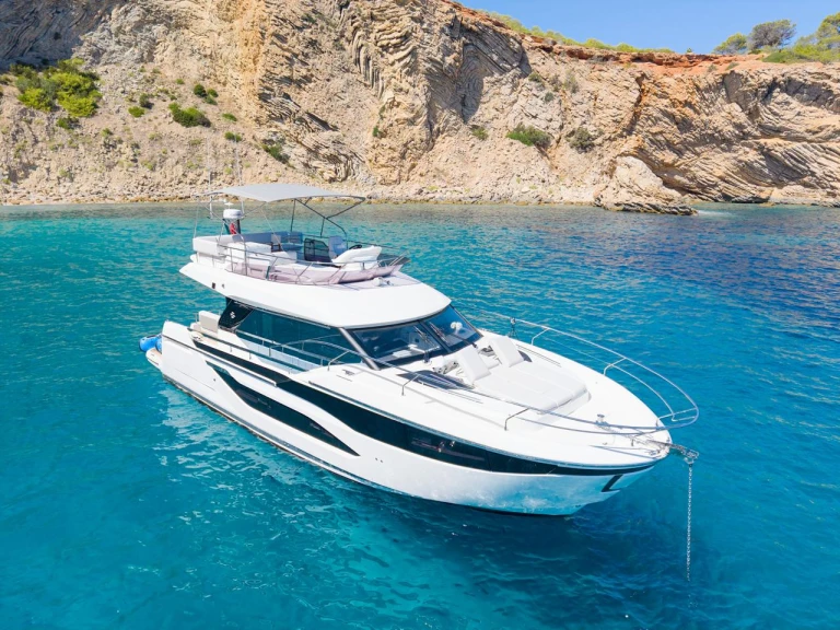 Prestige Yachts F49 te huur van particulier of professional in Santa Eulària des Riu