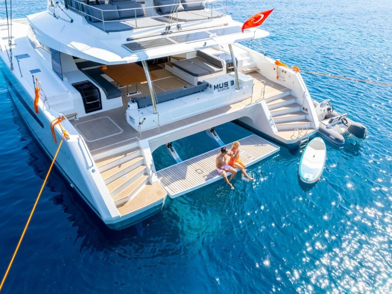 Huur een Fountaine Pajot Alegria 67 in Bodrum