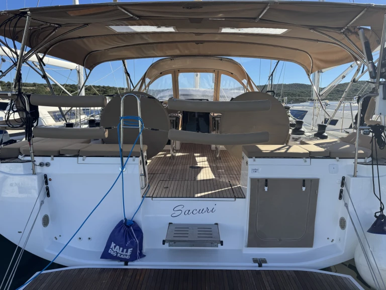 Bootverhuur Golfo Aranci goedkoop Cruiser 46