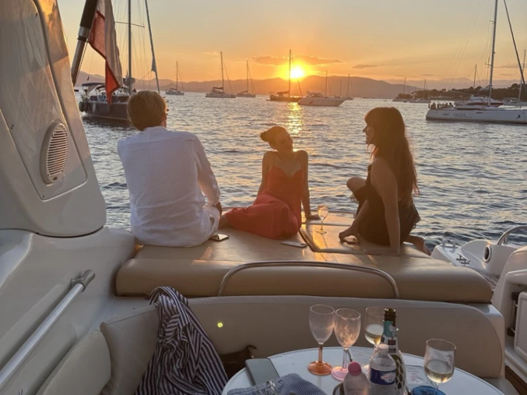 Jachthuur in Cannes - Cranchi Endurance 41 via SamBoat