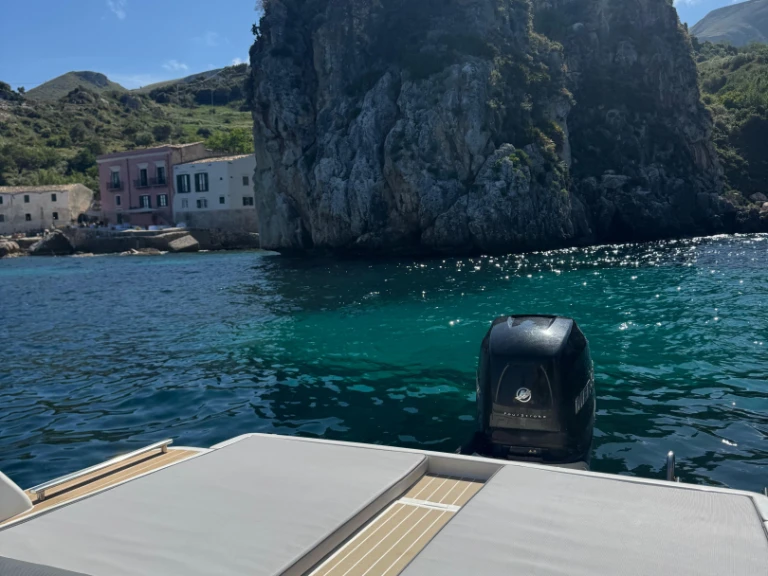 Almar 911s te huur van particulier of professional in Catania