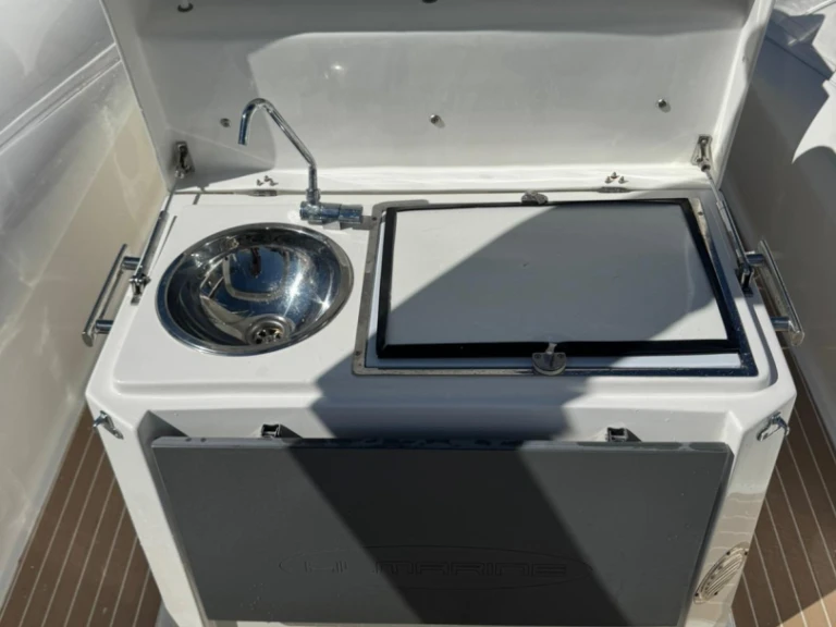 Bootverhuur Almar 911s in Catania via SamBoat