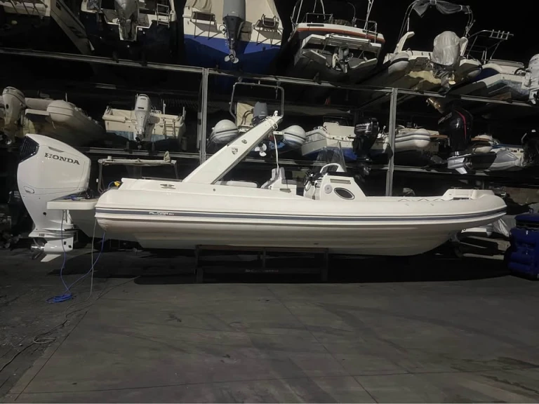 Verhuur RIB Almar met vaarbewijs