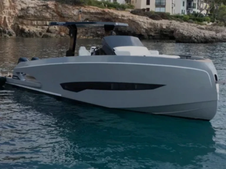 Bootverhuur KUMBRA Kumbra 34 in Mykonos Port via SamBoat