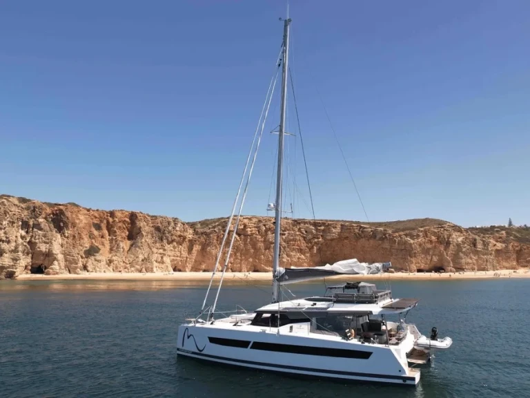 Jachthuur in Cogolin - Fountaine Pajot Elba 45 via SamBoat