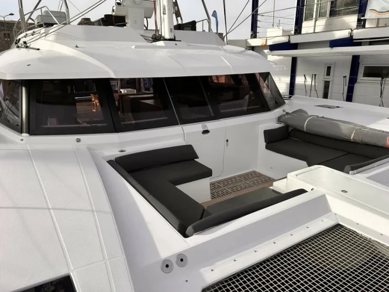 Huur Catamaran met of zonder schipper Fountaine Pajot in Cogolin