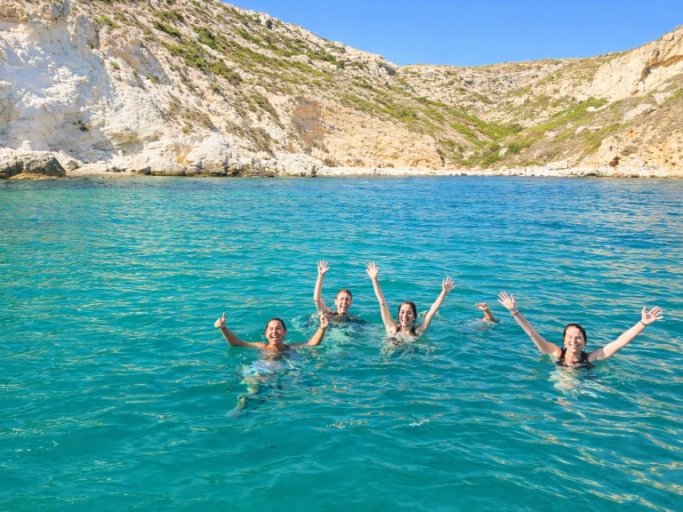 Bootverhuur Cagliari goedkoop Libeccio 9.5