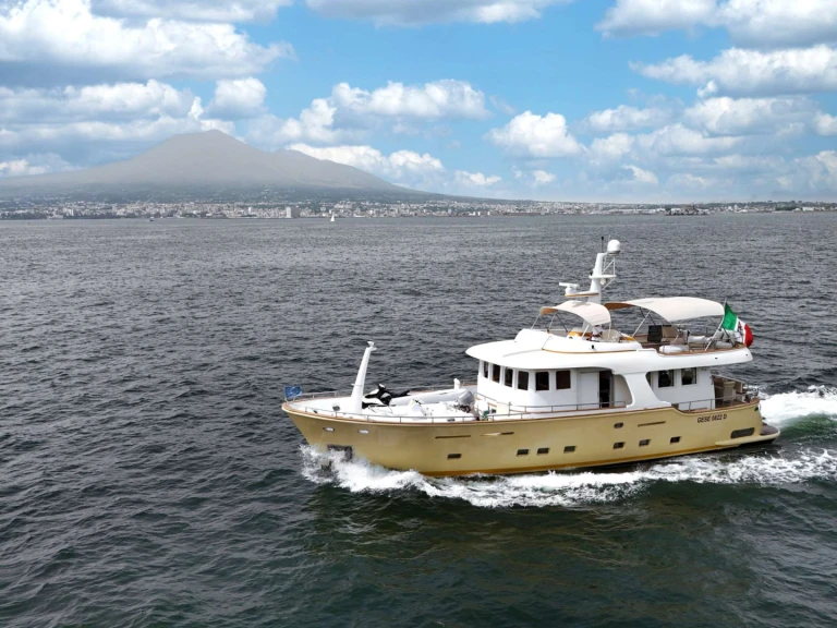 Verhuur Jacht Terranova Yachts met vaarbewijs