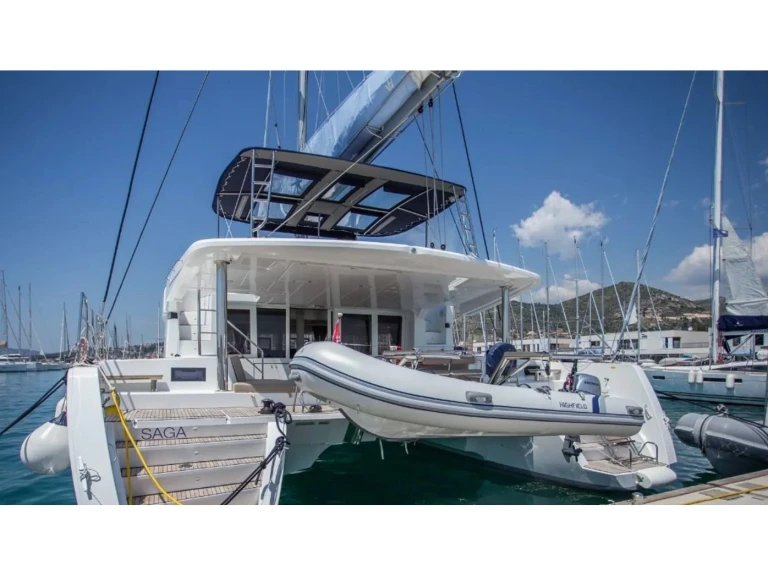 Lagoon Lagoon 52 F te huur van particulier of professional in Néa Péramos