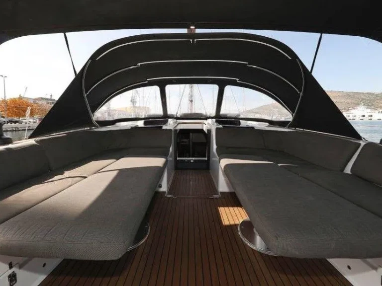 Huur Zeilboot met of zonder schipper Hanse in Primošten