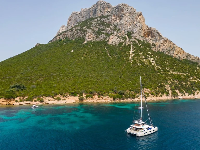 Bootverhuur Olbia goedkoop Lagoon 55