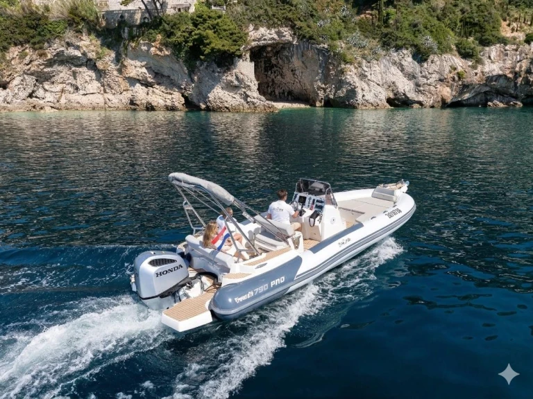 Verhuur RIB in Dubrovnik - Marlin Boat Dynamic 790 pro