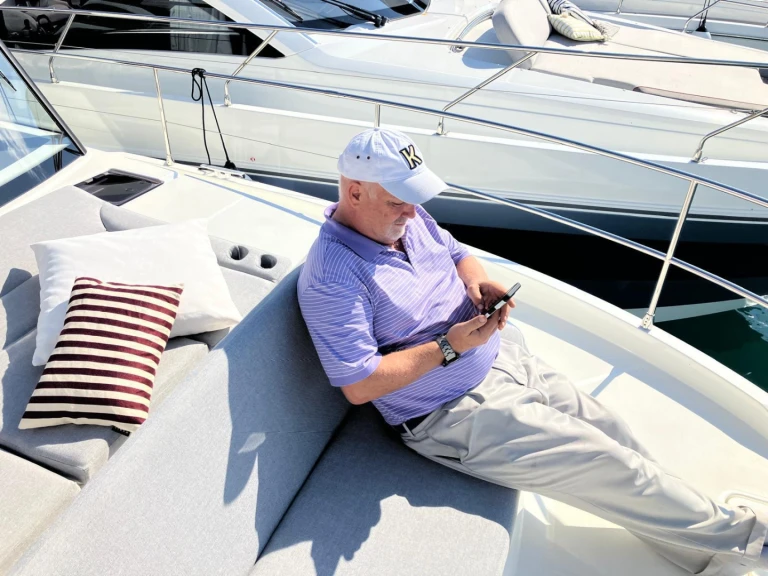 Bootverhuur Bénéteau Swift Trawler 41 Fly in Golfe-Juan via SamBoat