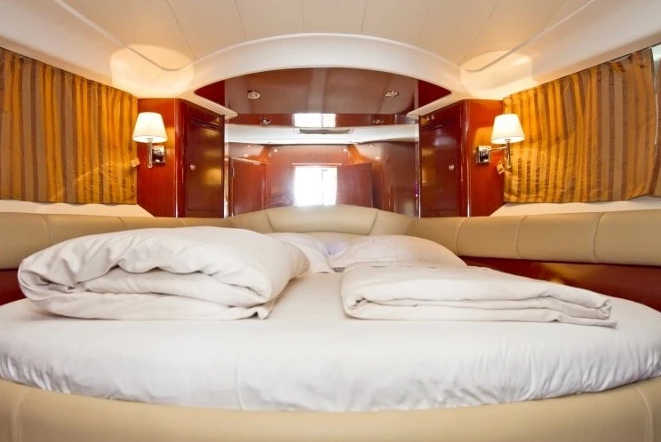 Prestige Prestige 46 Fly-a te huur van particulier of professional in Cagliari