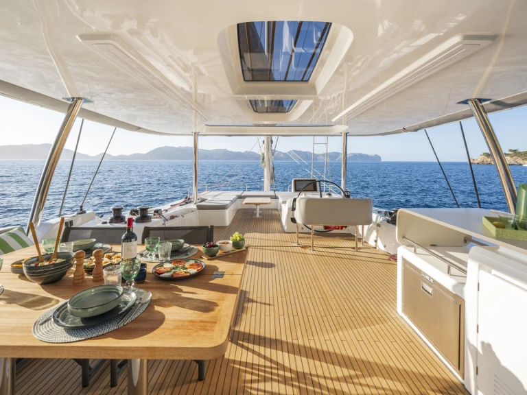 Jachthuur in Olbia - Lagoon Lagoon 60 via SamBoat