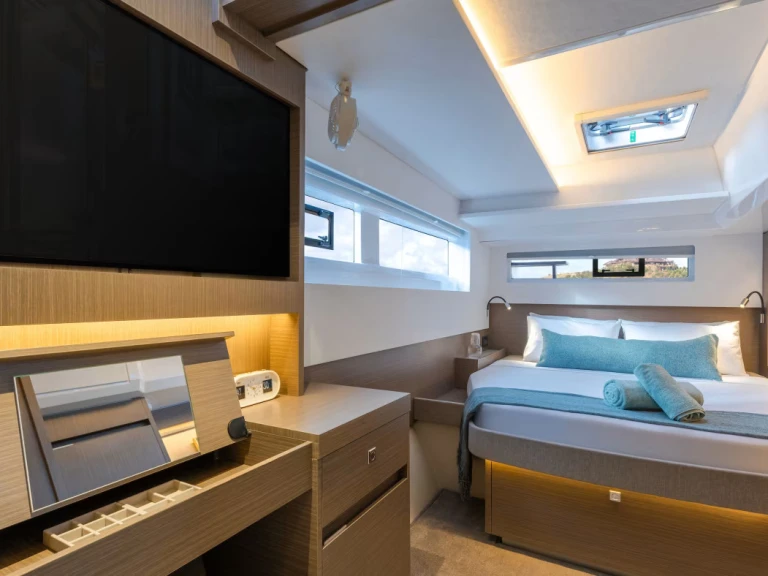 Verhuur Catamaran Leopard met vaarbewijs