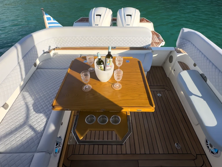 Verhuur RIB Dromor met vaarbewijs