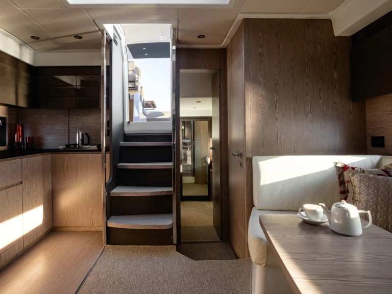 Verhuur Jacht in Podstrana - Azimut Azimut Atlantis 45