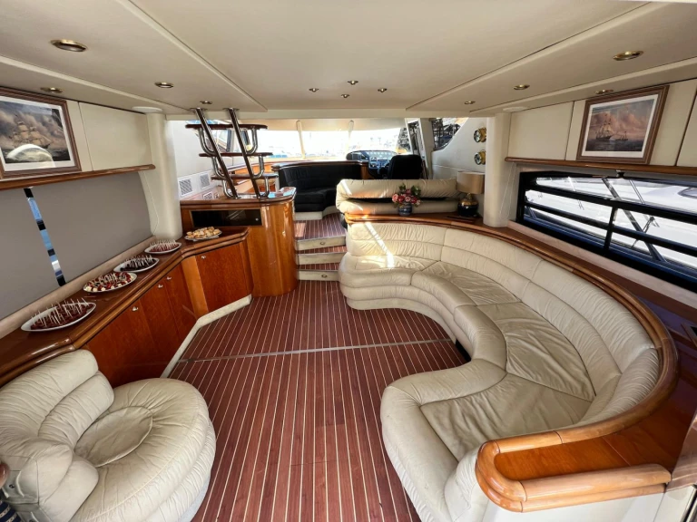 Verhuur Motorboot in Vilamoura - others Sunseeker Manhattan 64