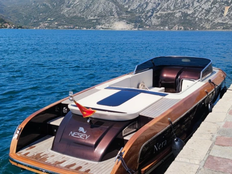 Jachthuur in Portonovi -  Motorboat via SamBoat