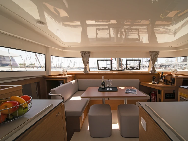 Bootverhuur Paros (Eiland) goedkoop Excess 11