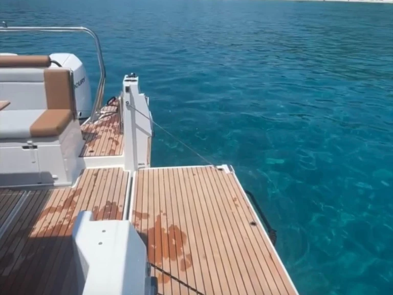 Bootverhuur Bénéteau Flyer 9 in Saint-Raphaël via SamBoat