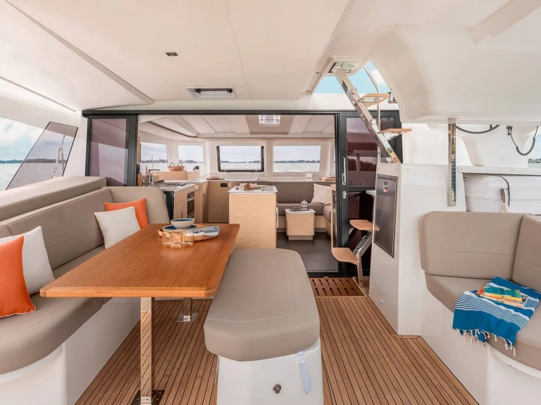 Verhuur Catamaran in Lávrio - Fountaine Pajot Fountaine Pajot FP 41 Quatuor 4