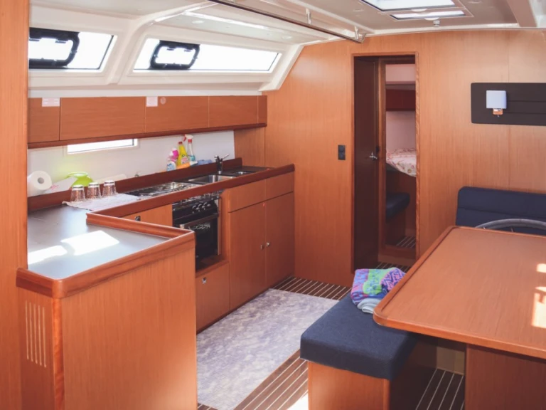 Bavaria Bavaria 46 Cruiser te huur van particulier of professional in Messina