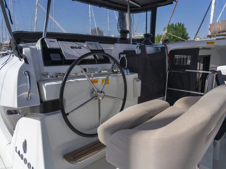 Jachthuur in Álimos - Lagoon Lagoon 42 via SamBoat