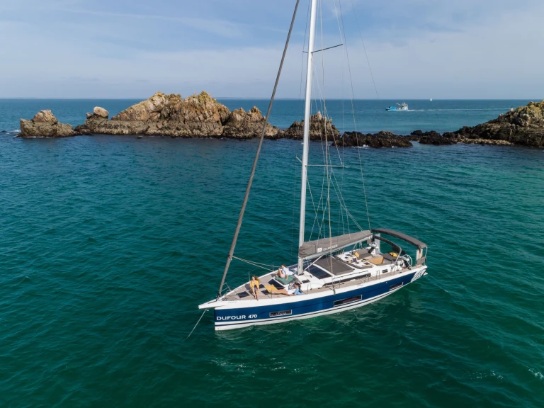 Bootverhuur Dufour Dufour 470 in Saint-Raphaël via SamBoat