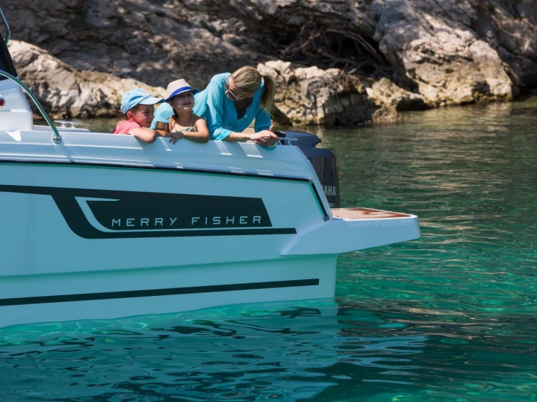 Huur Motorboot met of zonder schipper Jeanneau in Trogir
