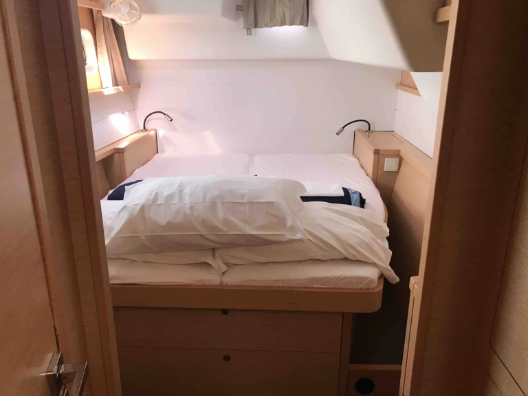 Lagoon Lagoon 450 F te huur van particulier of professional in San Teodoro