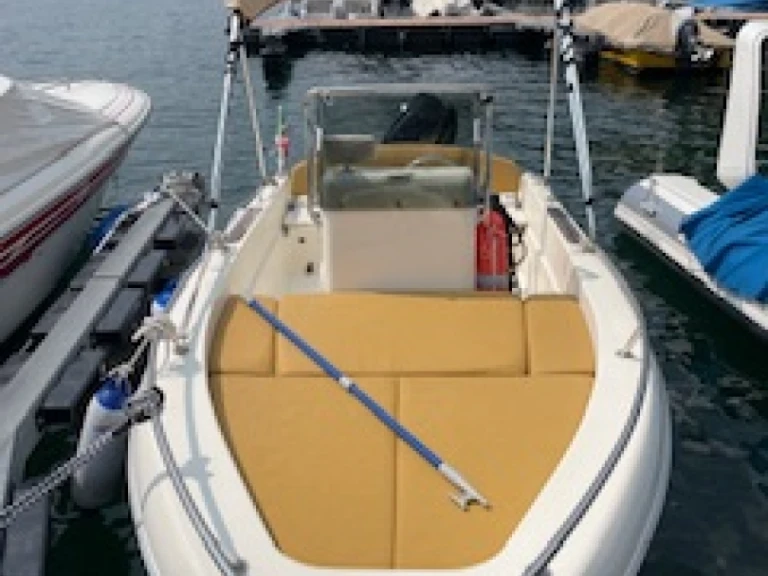 Bootverhuur Capelli Capelli 500 Open in Brusimpiano via SamBoat