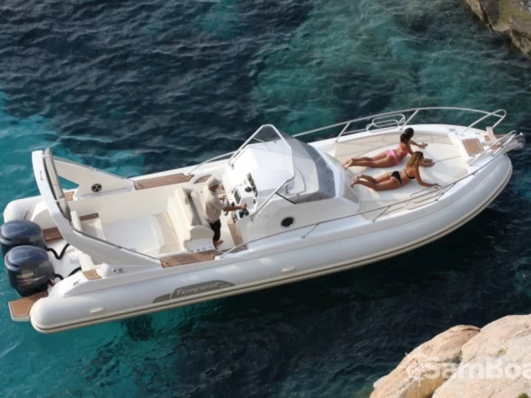 Bootverhuur Capelli Tempest 1000 WA in Trapani via SamBoat