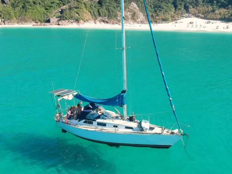 Huur een Custom Made Peterson 34  in Baie de Grande-Case