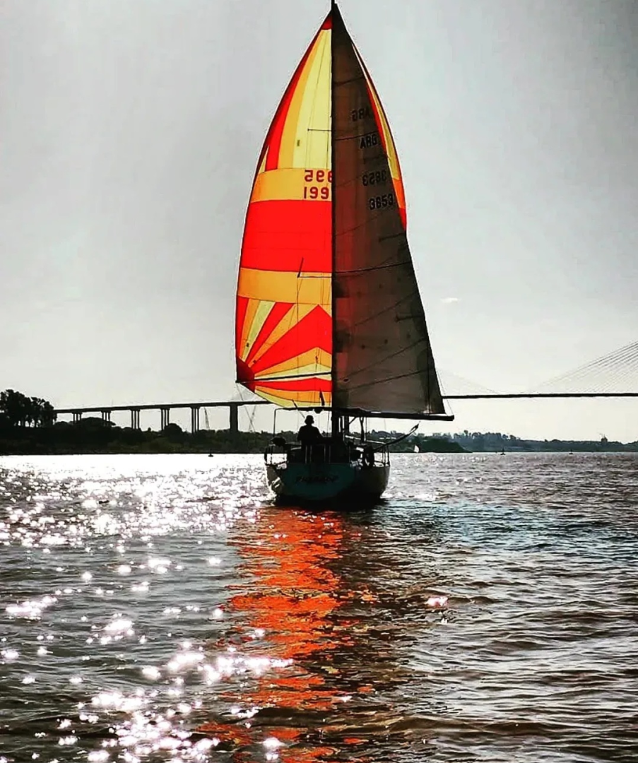 Verhuur Zeilboot Custom Made met vaarbewijs