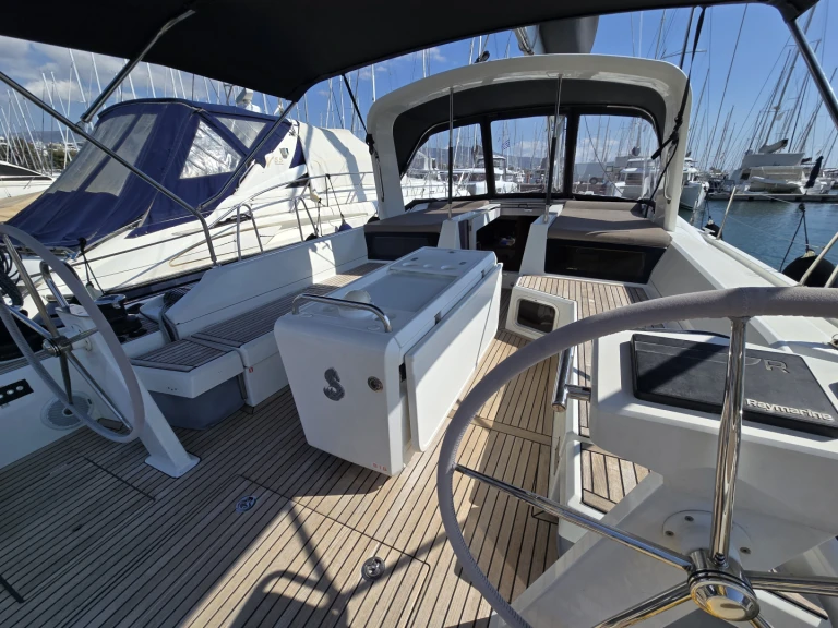 Verhuur Zeilboot in Álimos - Bénéteau Oceanis 51.1