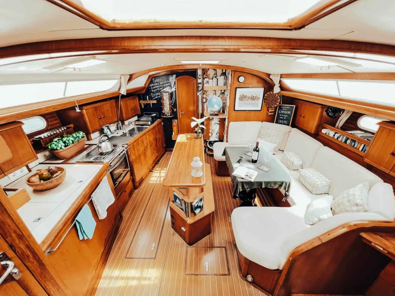 Verhuur Zeilboot Jeanneau met vaarbewijs