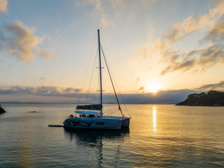 Bootverhuur Bénéteau Excess 11 in Frankrijk via SamBoat