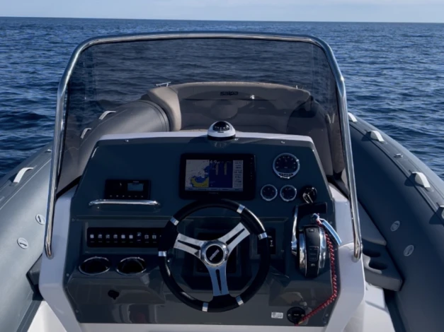 Verhuur RIB Salpa met vaarbewijs