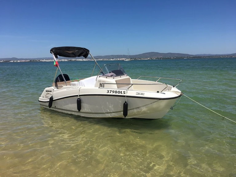 Huur een Quicksilver Activ 505 Open in Olhão