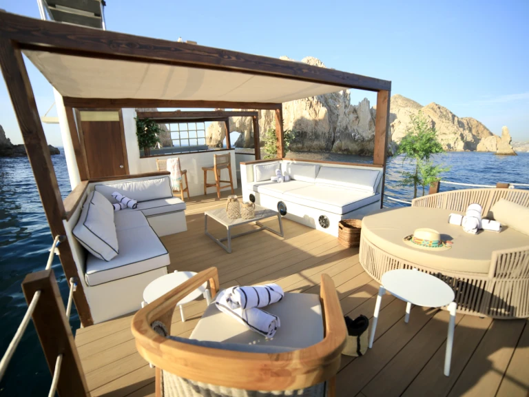 Bootverhuur Custom Made 35 in Cabo San Lucas via SamBoat